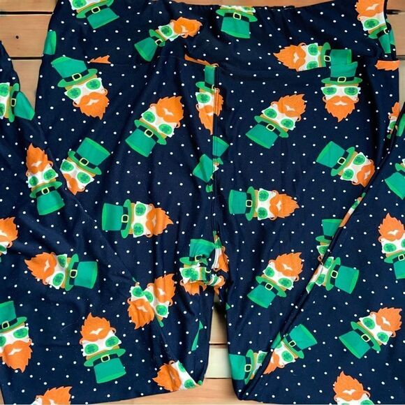 LuLaRoe Women’s TC Leggings Kelly Green Leprechauns Irish St. Patrick’s Day - Picture 7 of 12